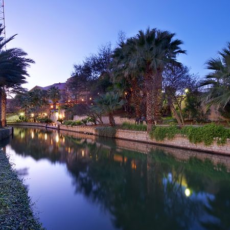 Hotel Indigo San Antonio Riverwalk By Ihg Esterno foto