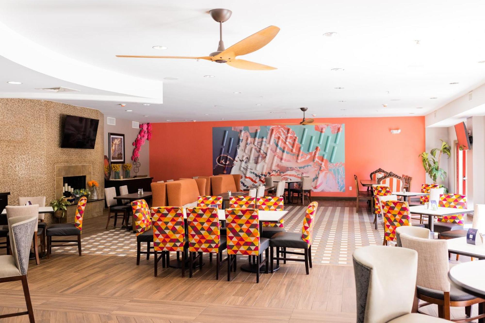 Hotel Indigo San Antonio Riverwalk By Ihg Esterno foto